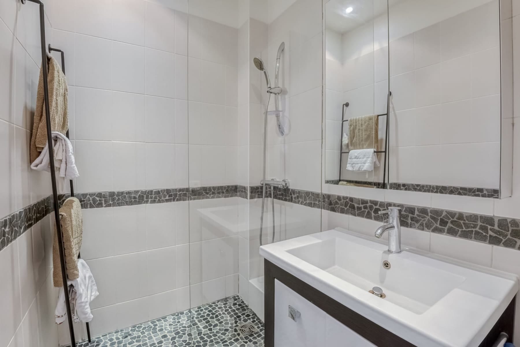 rénovation d’une douche à l’italienne en appartement à Montreuil