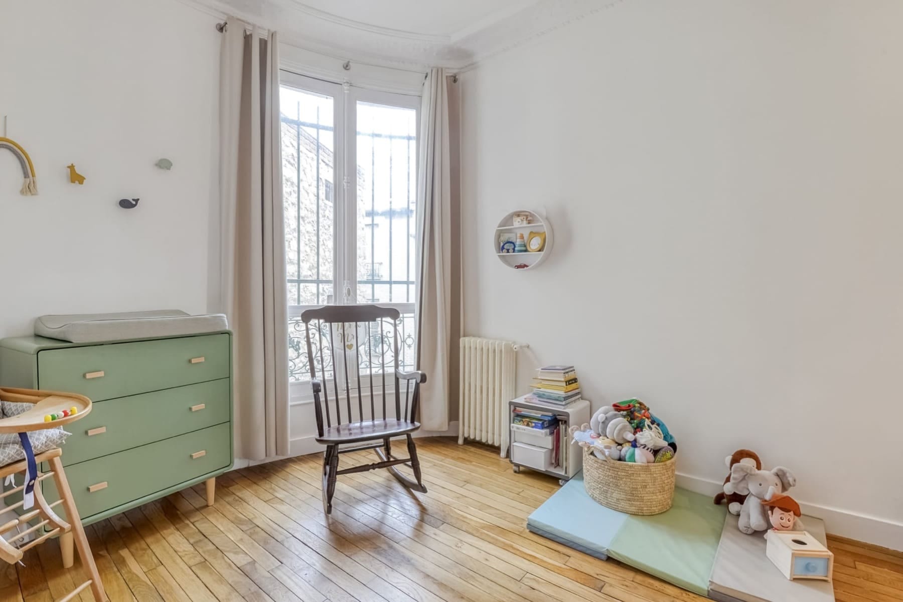 Transformation d’une chambre d’enfant en appartement à Montreuil