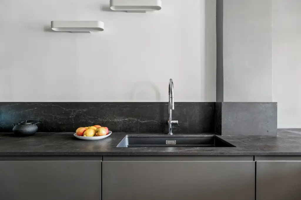 Rénovation appartement projet 20 nungesser et coli cuisine ouverte zoom