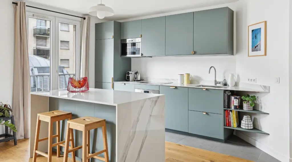 Benefits Disadvantages General Contractor