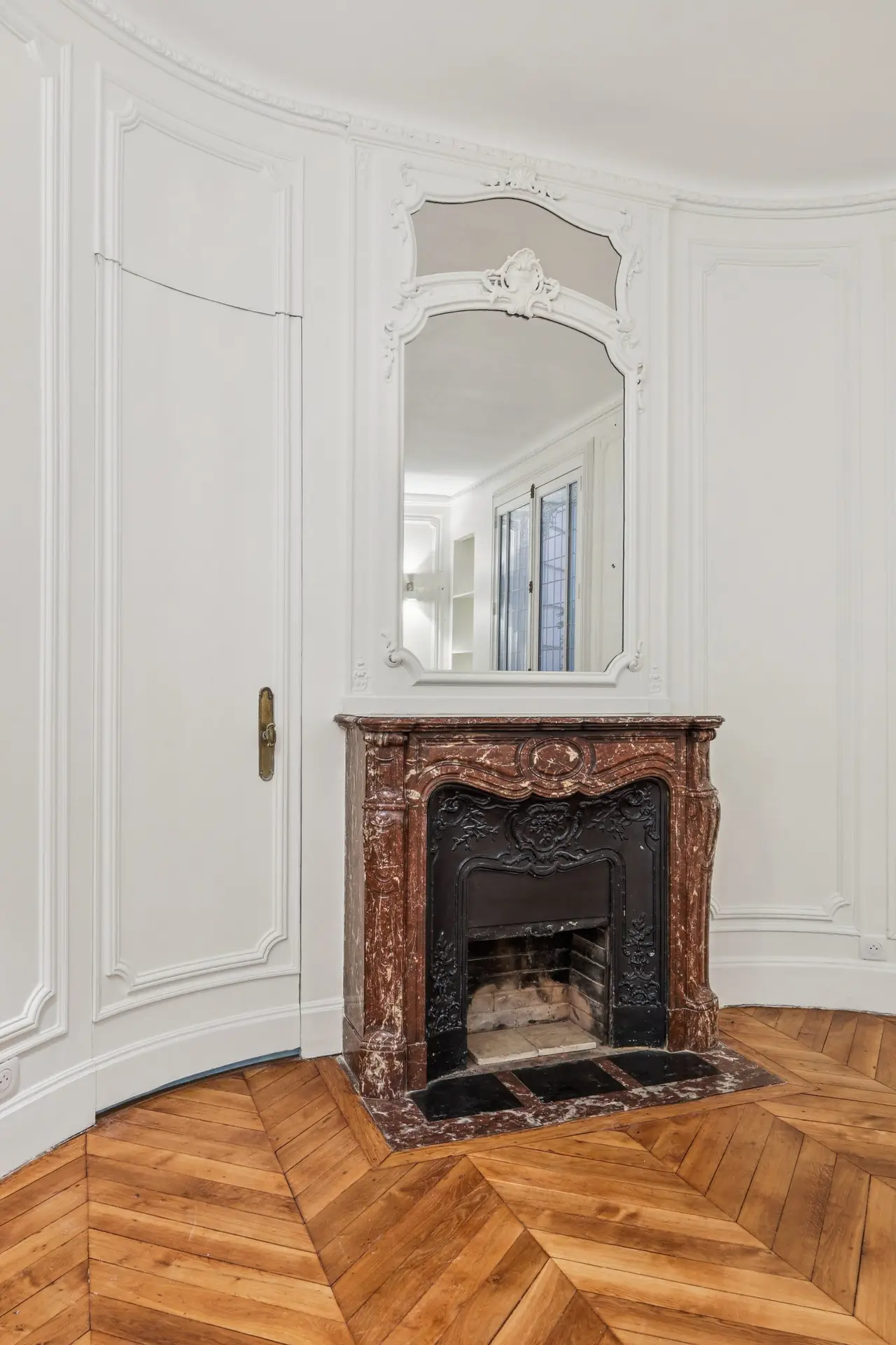 Rénovation Appartement Haussmannien Paris 8 Salon Cheminée